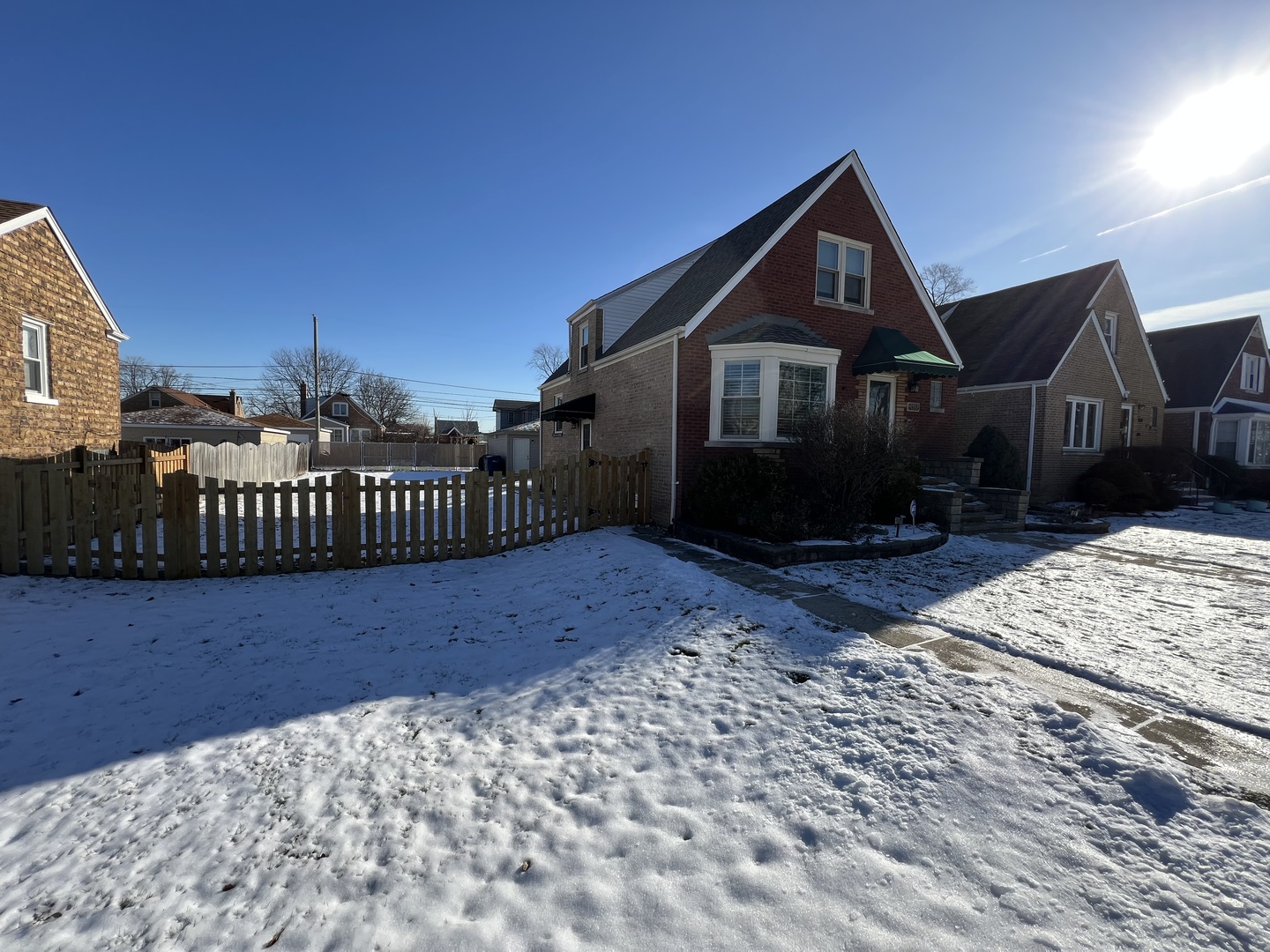 10223 S Spaulding Avenue