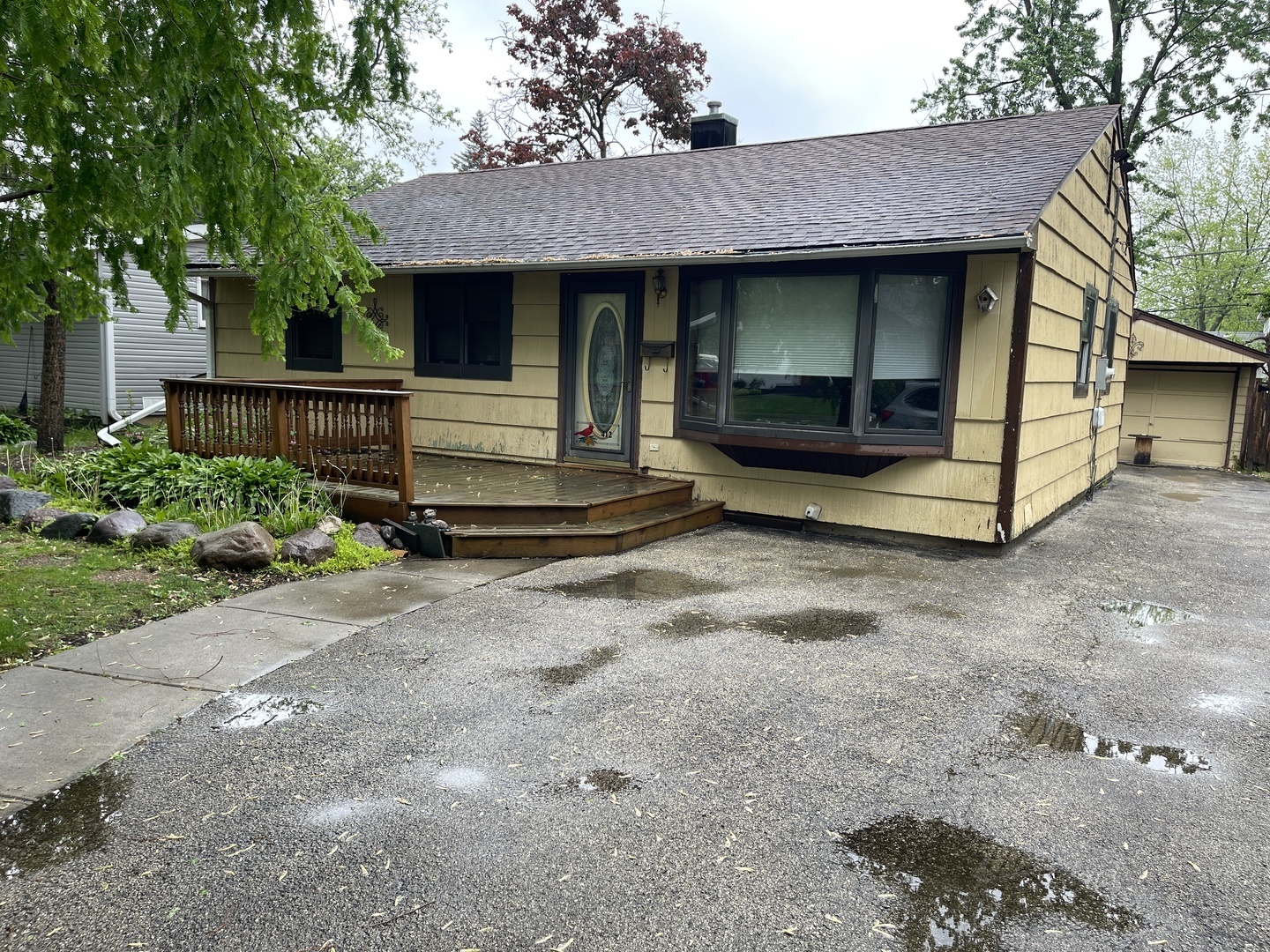 Listing image 1