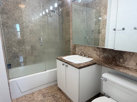 Tiny photo for 40 E Cedar Street #11C, Chicago, IL 60611 (MLS # 12774384)
