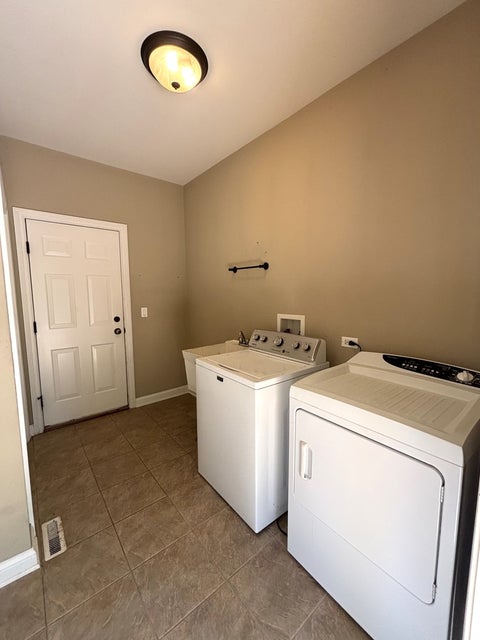Tiny photo for 3601 Wetlands Drive, Elgin, IL 60124 (MLS # 12776299)