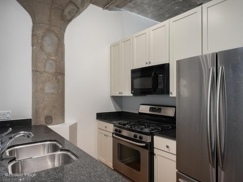 Tiny photo for 1070 W 15th Street #309, Chicago, IL 60608 (MLS # 12729818)
