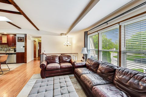 Tiny photo for 4010 N Firestone Drive, Hoffman Estates, IL 60192 (MLS # 12652299)