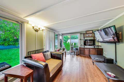 Tiny photo for 4010 N Firestone Drive, Hoffman Estates, IL 60192 (MLS # 12652299)