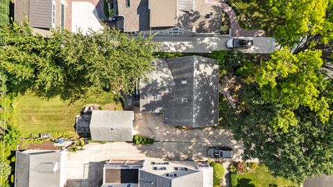 Tiny photo for 438 S Wright Street, Naperville, IL 60540 (MLS # 12484474)