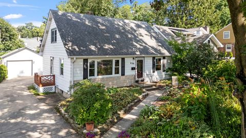 Tiny photo for 438 S Wright Street, Naperville, IL 60540 (MLS # 12484474)