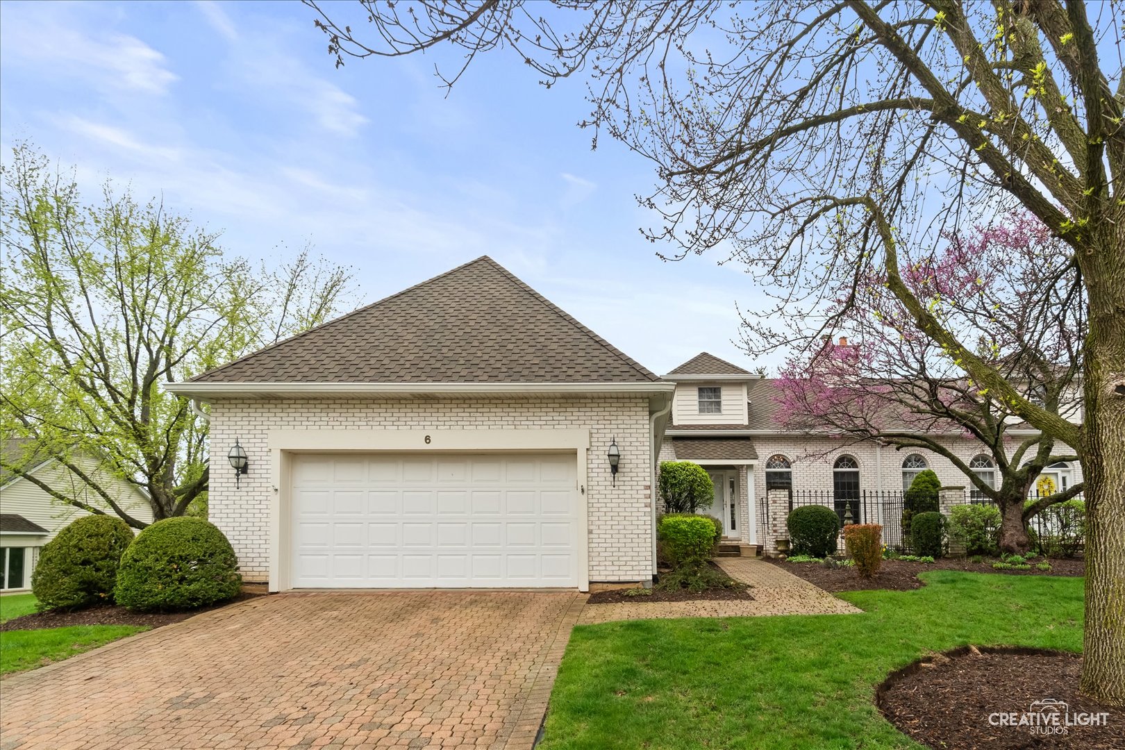 6 Glengarry Lane