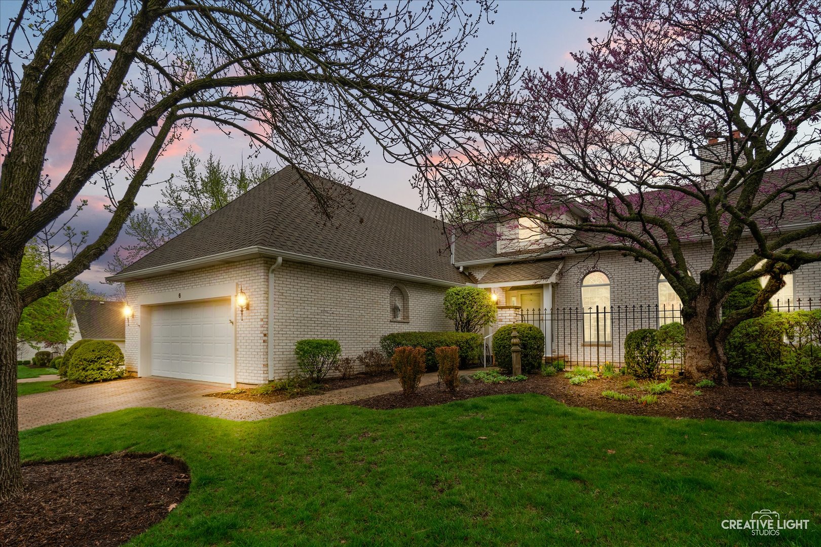 6 Glengarry Lane
