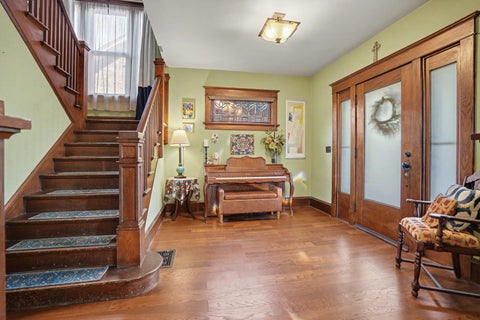 Tiny photo for 537 W 9th Street, Davenport, IA 52803 (MLS # 12685285)