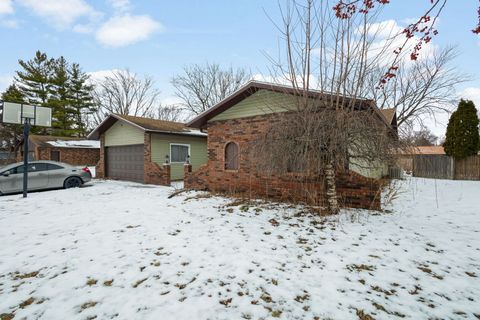 Tiny photo for 703 Heritage Drive, Bourbonnais, IL 60914 (MLS # 12567668)