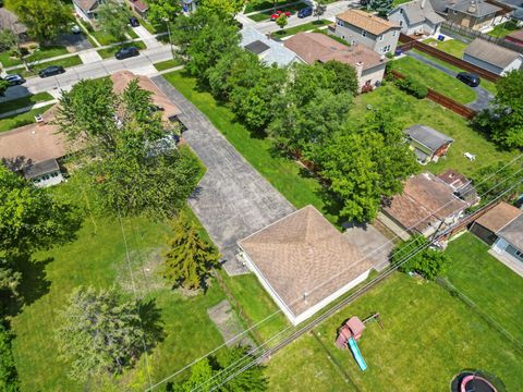 Tiny photo for 7857 45th Place, Lyons, IL 60534 (MLS # 12385317)