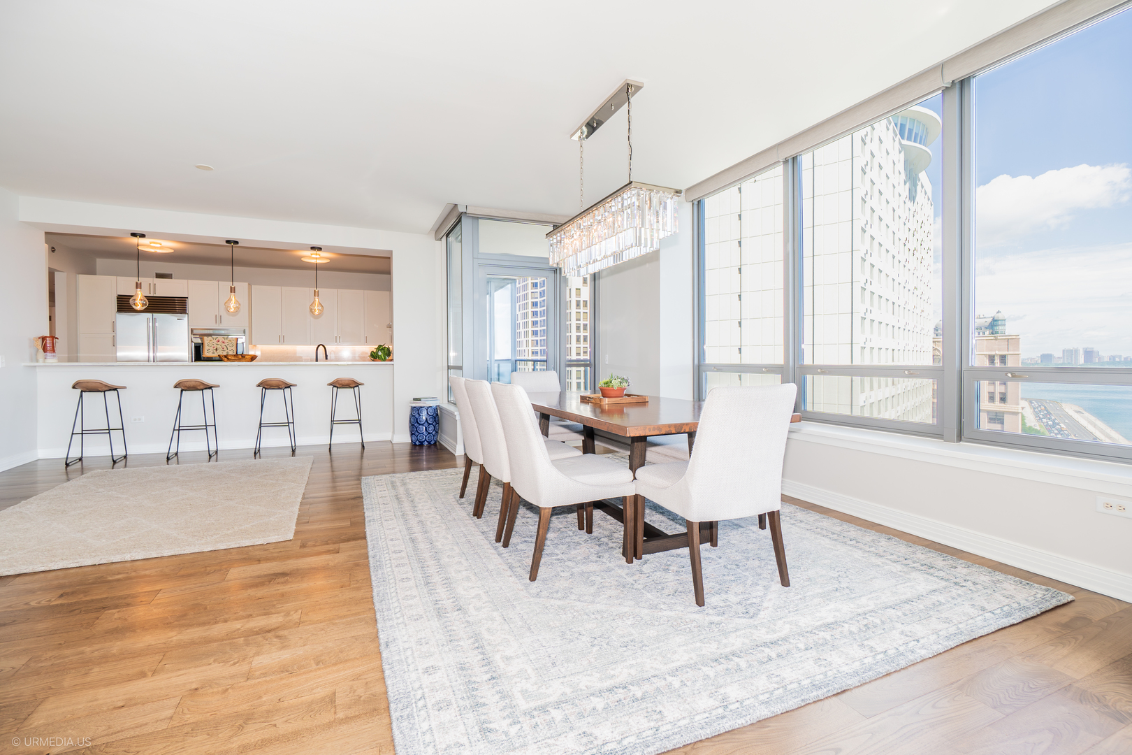 600 N LAKE SHORE Drive 1905