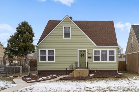 Photo of 3313 Lincoln Street, Franklin Park, IL 60131 (MLS # 12541224)