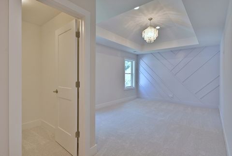 Tiny photo for 594 W Comstock Avenue, Elmhurst, IL 60126 (MLS # 12544929)