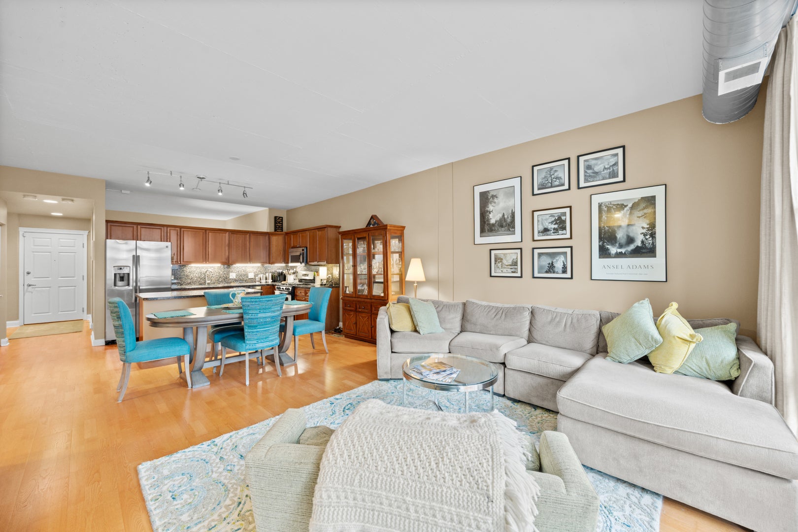 1001 W Madison Street 413