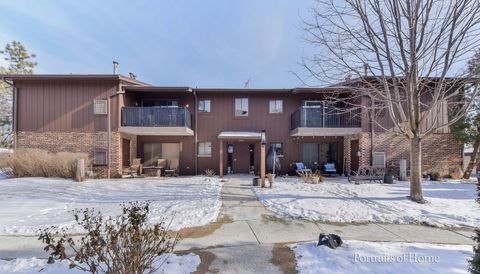 Photo of 55 W 64th Street #204, Westmont, IL 60559 (MLS # 12550756)
