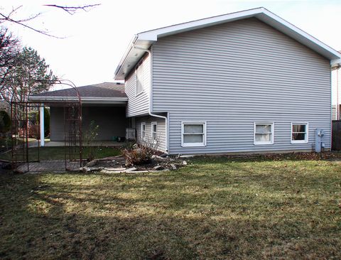 A home in Mundelein