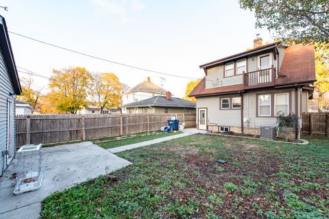 A home in Waukegan