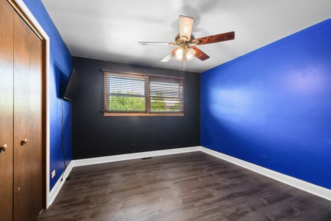 Tiny photo for 11672 Glenview Drive, Orland Park, IL 60467 (MLS # 12747875)