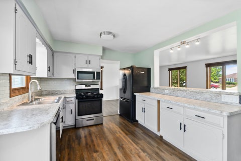 Tiny photo for 11672 Glenview Drive, Orland Park, IL 60467 (MLS # 12747875)