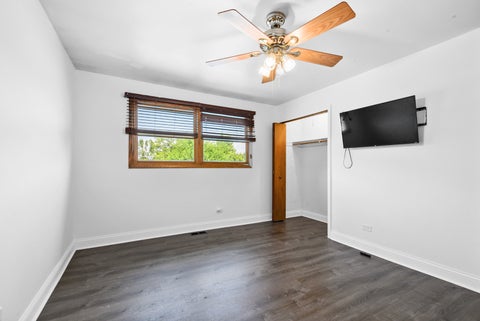 Tiny photo for 11672 Glenview Drive, Orland Park, IL 60467 (MLS # 12747875)
