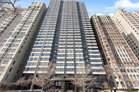Photo of 1440 N Lake Shore Drive #18G, Chicago, IL 60610 (MLS # 12709852)