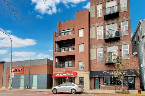 Tiny photo for 2332 W Belmont Avenue #4, Chicago, IL 60618 (MLS # 12620100)
