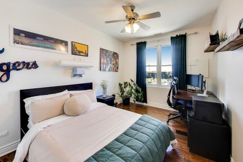 Tiny photo for 2332 W Belmont Avenue #4, Chicago, IL 60618 (MLS # 12620100)