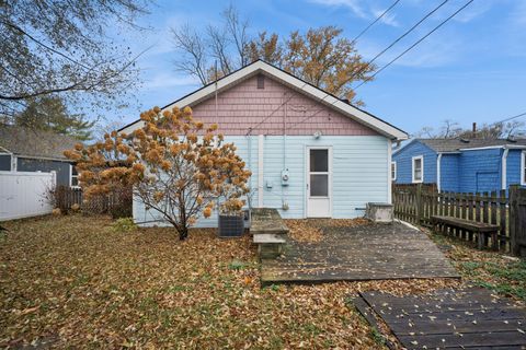 Tiny photo for 215 2nd Street, Elgin, IL 60123 (MLS # 12512792)