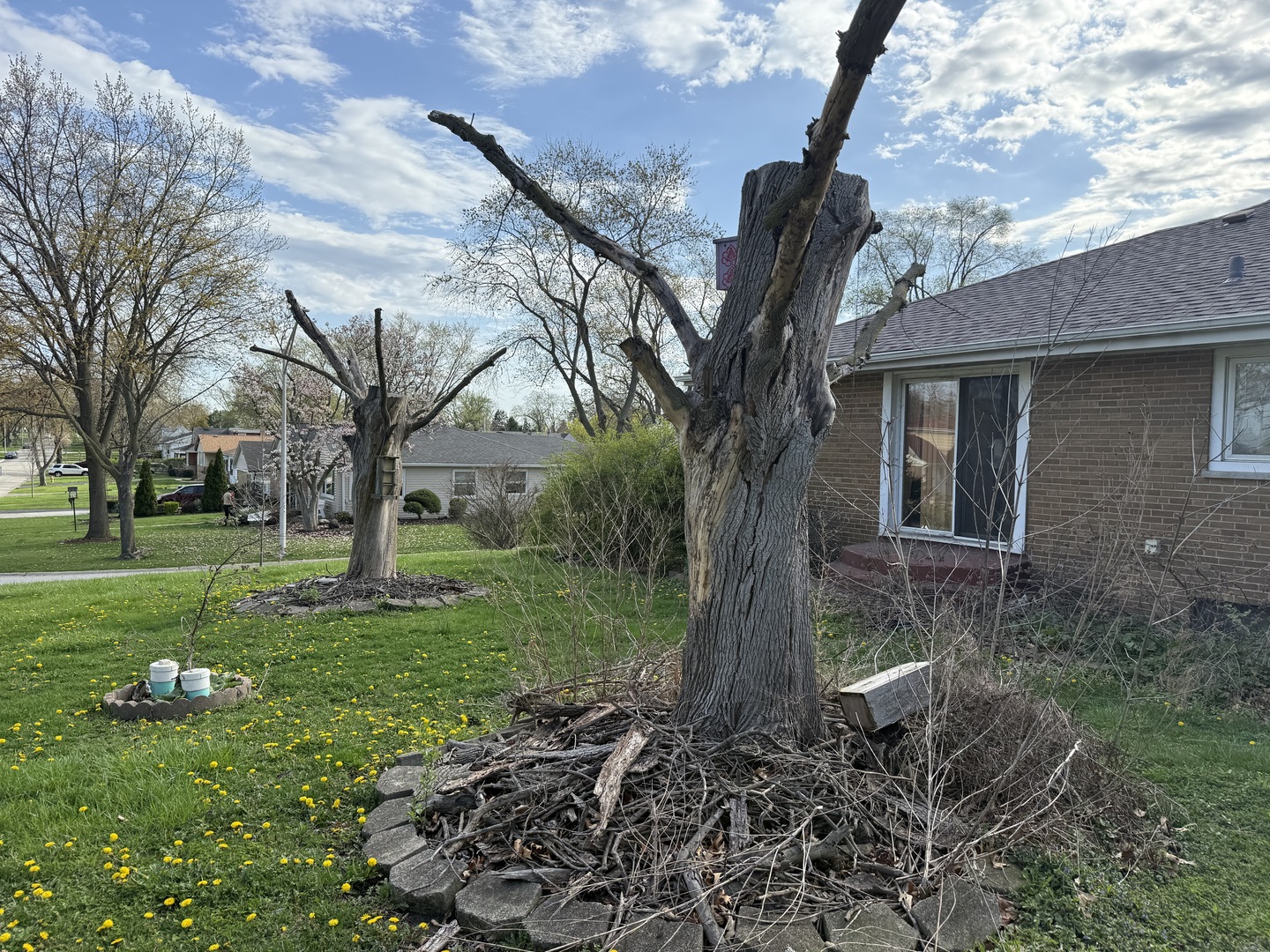 2 N Wisconsin Avenue