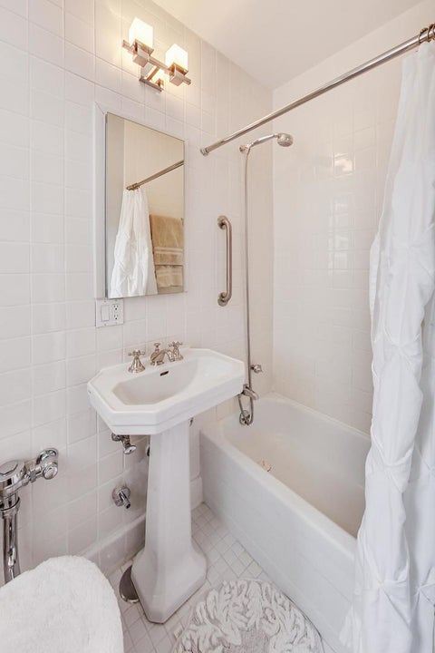 Tiny photo for 1120 N Lake Shore Drive #16B, Chicago, IL 60611 (MLS # 12716342)