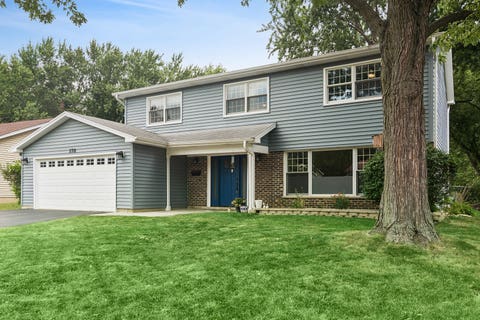 Photo of 170 Pebble Creek Drive, Lake Zurich, IL 60047 (MLS # 12711779)