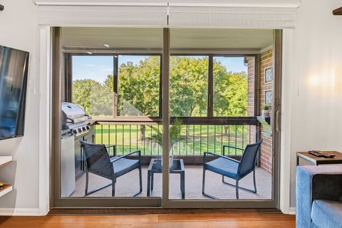 Tiny photo for 90 Golfview Lane #D, Frankfort, IL 60423 (MLS # 12507585)