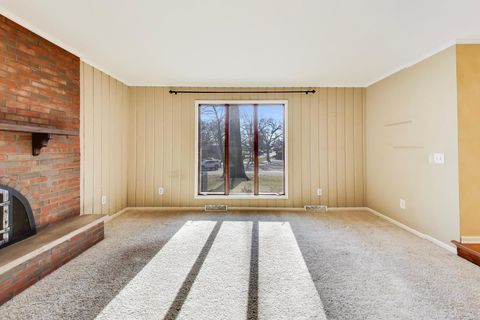 Tiny photo for 26W548 Prairie Avenue, Winfield, IL 60190 (MLS # 12566048)