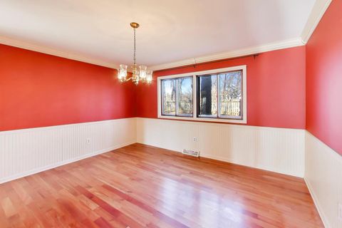 Tiny photo for 26W548 Prairie Avenue, Winfield, IL 60190 (MLS # 12566048)