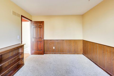 Tiny photo for 26W548 Prairie Avenue, Winfield, IL 60190 (MLS # 12566048)