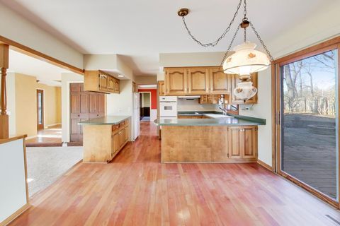 Tiny photo for 26W548 Prairie Avenue, Winfield, IL 60190 (MLS # 12566048)