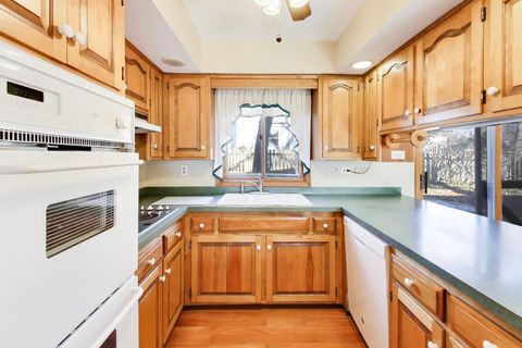 Tiny photo for 26W548 Prairie Avenue, Winfield, IL 60190 (MLS # 12566048)