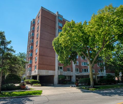 1020 Grove Street 301 Evanston IL 60201