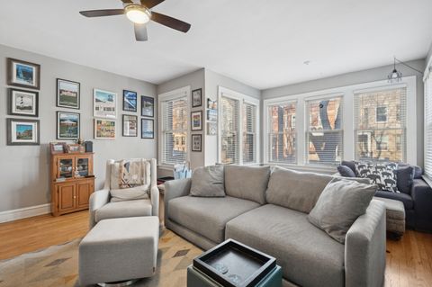 Tiny photo for 1521 W Edgewater Avenue #1E, Chicago, IL 60660 (MLS # 12541936)