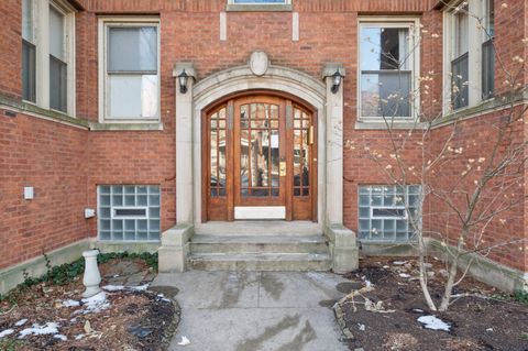 Tiny photo for 1521 W Edgewater Avenue #1E, Chicago, IL 60660 (MLS # 12541936)