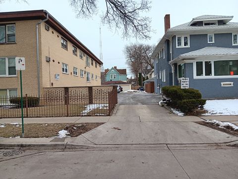 Tiny photo for 420 S Kenilworth Avenue #18, Oak Park, IL 60302 (MLS # 12569007)