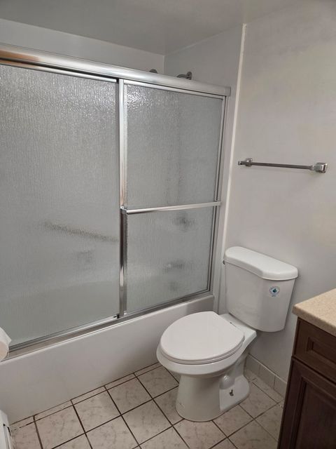 Tiny photo for 420 S Kenilworth Avenue #18, Oak Park, IL 60302 (MLS # 12569007)