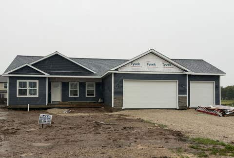 Photo of 525 W Dimon Street, Rochelle, IL 61068 (MLS # 12664350)
