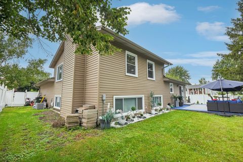 Tiny photo for 1860 Burr Ridge Drive, Hoffman Estates, IL 60192 (MLS # 12464004)