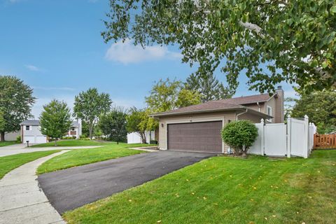 Tiny photo for 1860 Burr Ridge Drive, Hoffman Estates, IL 60192 (MLS # 12464004)