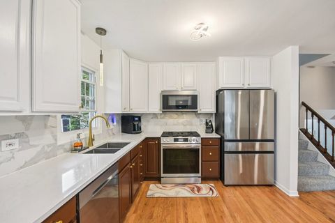 Tiny photo for 1860 Burr Ridge Drive, Hoffman Estates, IL 60192 (MLS # 12464004)