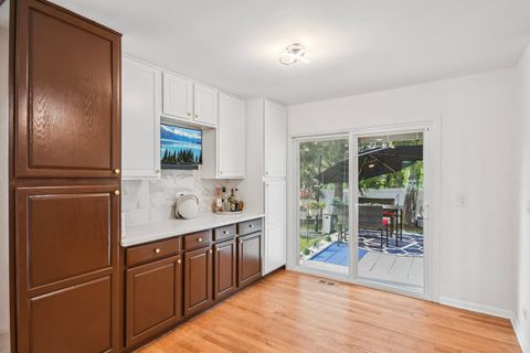 Tiny photo for 1860 Burr Ridge Drive, Hoffman Estates, IL 60192 (MLS # 12464004)