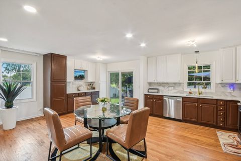 Tiny photo for 1860 Burr Ridge Drive, Hoffman Estates, IL 60192 (MLS # 12464004)