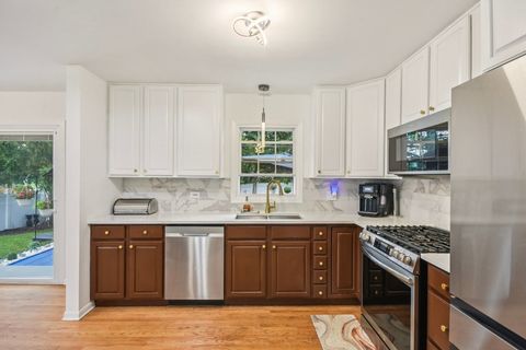 Tiny photo for 1860 Burr Ridge Drive, Hoffman Estates, IL 60192 (MLS # 12464004)