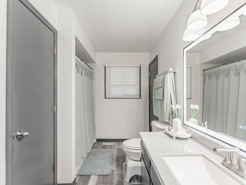 Tiny photo for 921 N Grace Street, Lombard, IL 60148 (MLS # 12548466)